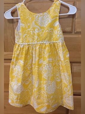 Kelly's Kids Vibrant Yellow & White Sleeveless Floral Print Dress Size 6-7 EUC